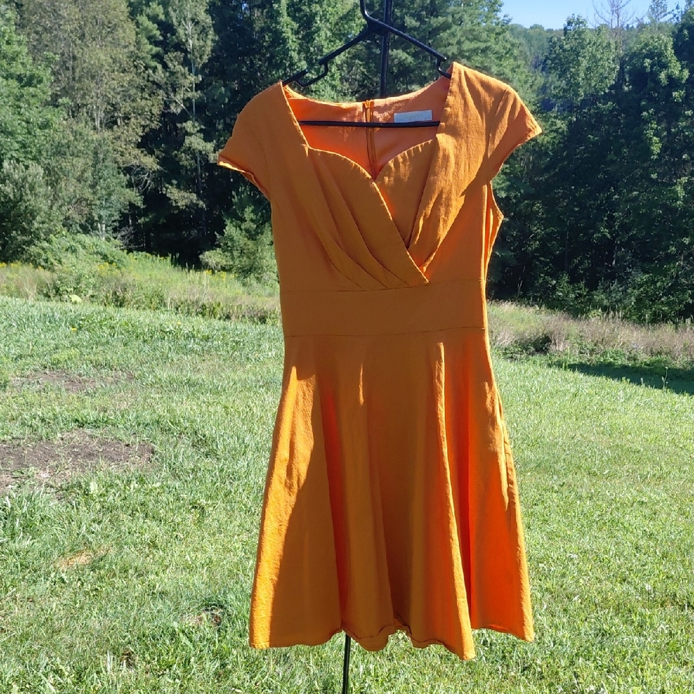 Chic Orange Midi Dress